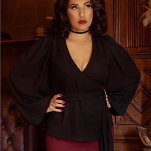 La Femme en Noir/Micheline Pitt Black Wrap Top Size Large (NWT)